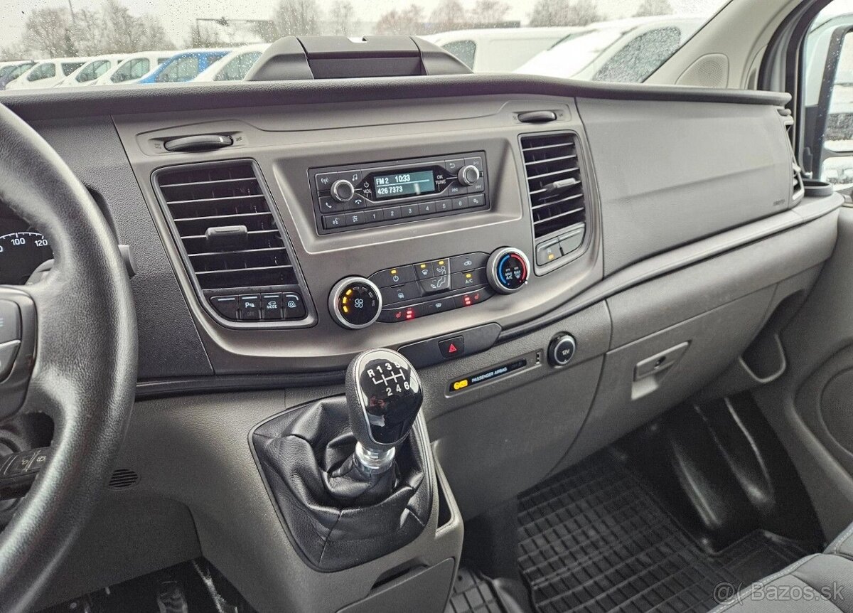 Ford Transit Custom Long 2.0 TdCi 131 koni - 2020 - 17
