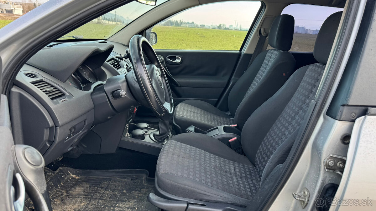 Renault Mégane Grandtour 1.6 16V Authentique - 17