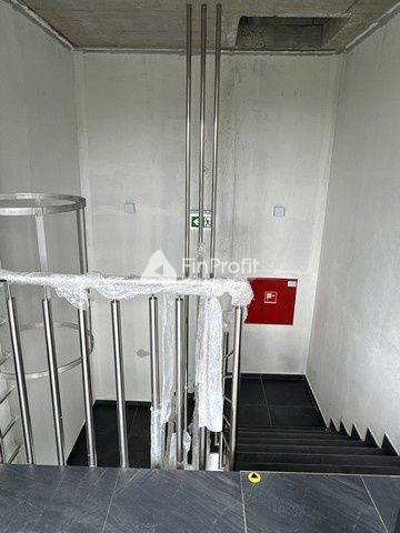 Kancelárske priestory s voliteľnou dispozíciou a skladom na - 17