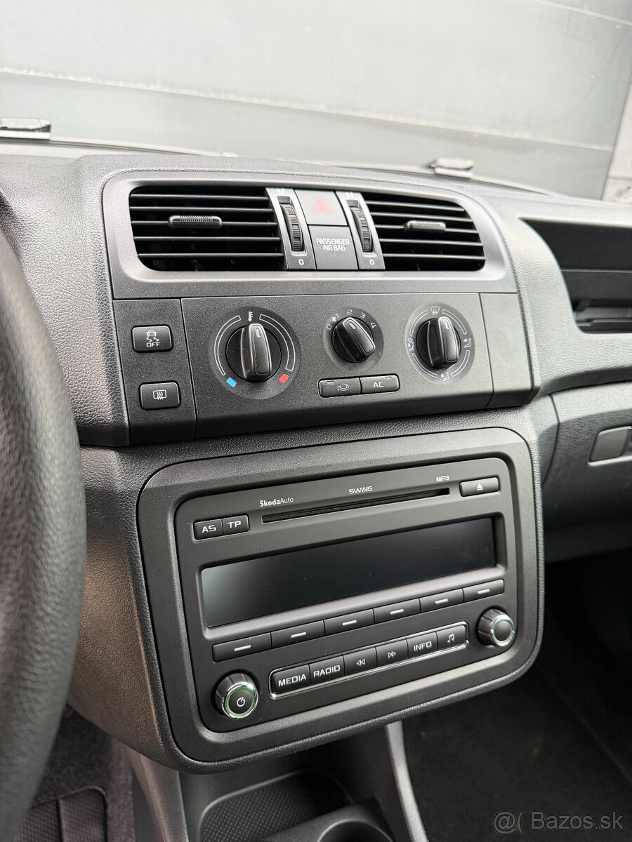 Škoda Fabia 1.2 HTP Active 2011 - 17