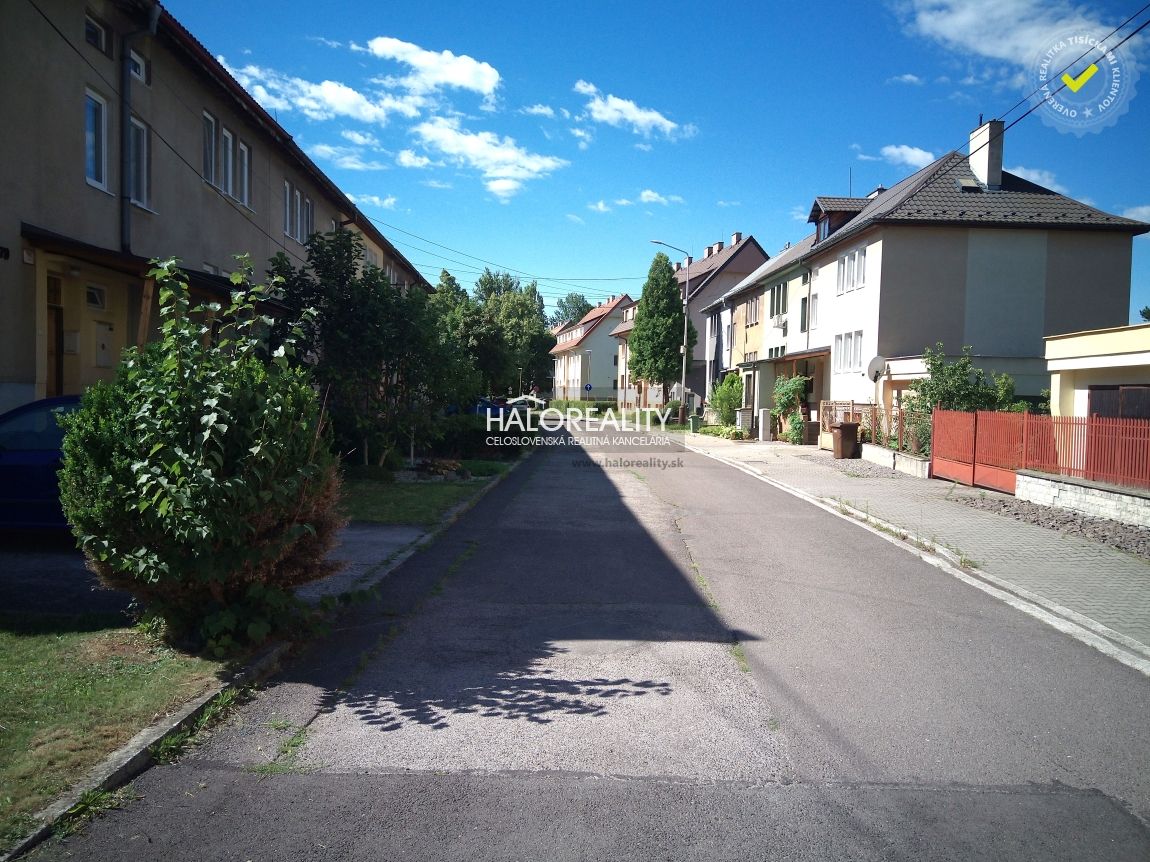 HALO reality - Predaj, rodinný dom Nováky - ZNÍŽENÁ CENA - E - 17