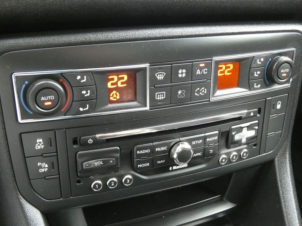 Citroën C5 2.0 HDI TOTÁLNÍ VÝPRODEJ - 17