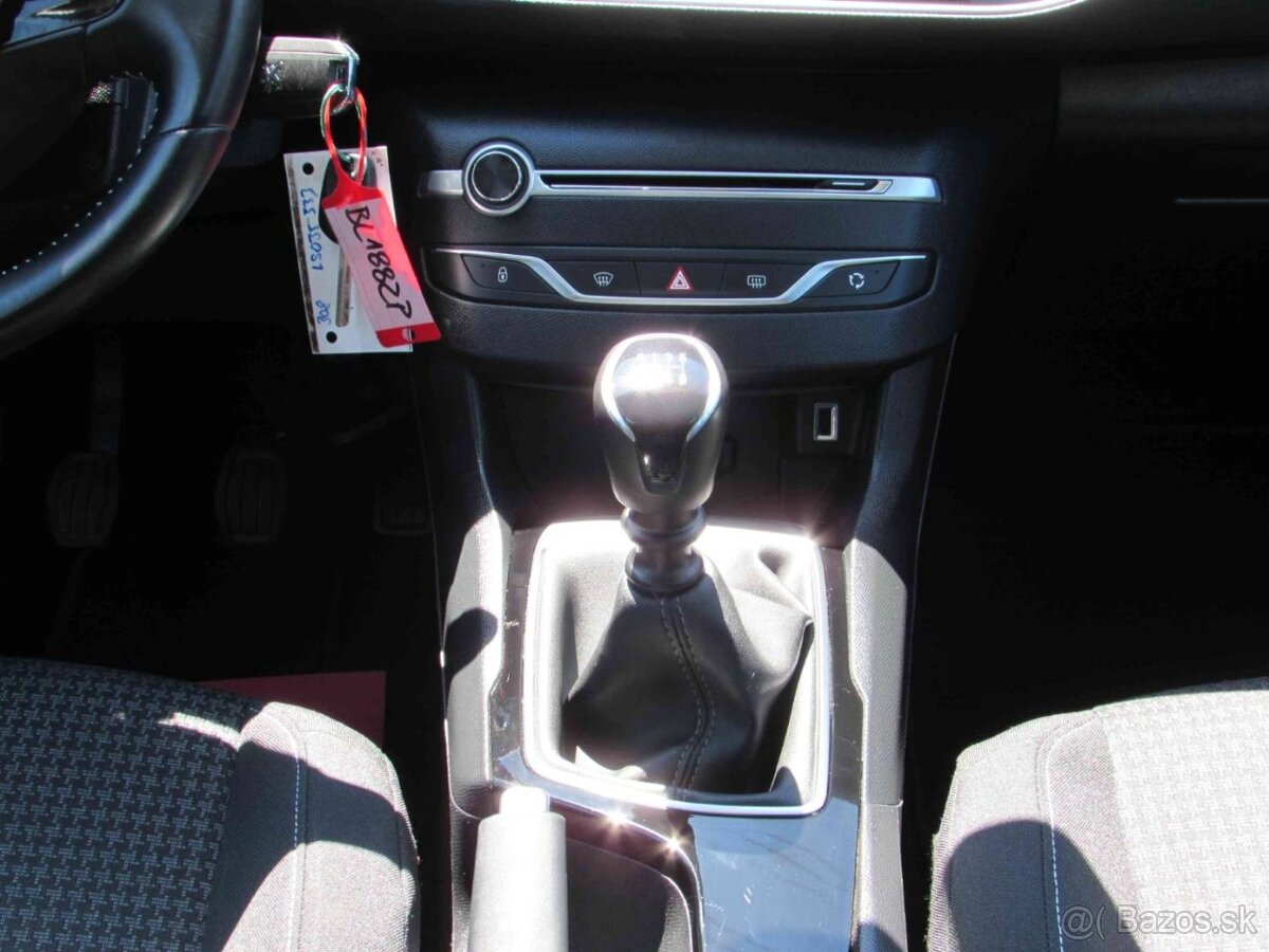 Peugeot 308 Break/SW 1.5 BlueHDi Active - splátka 175,-€ - 17