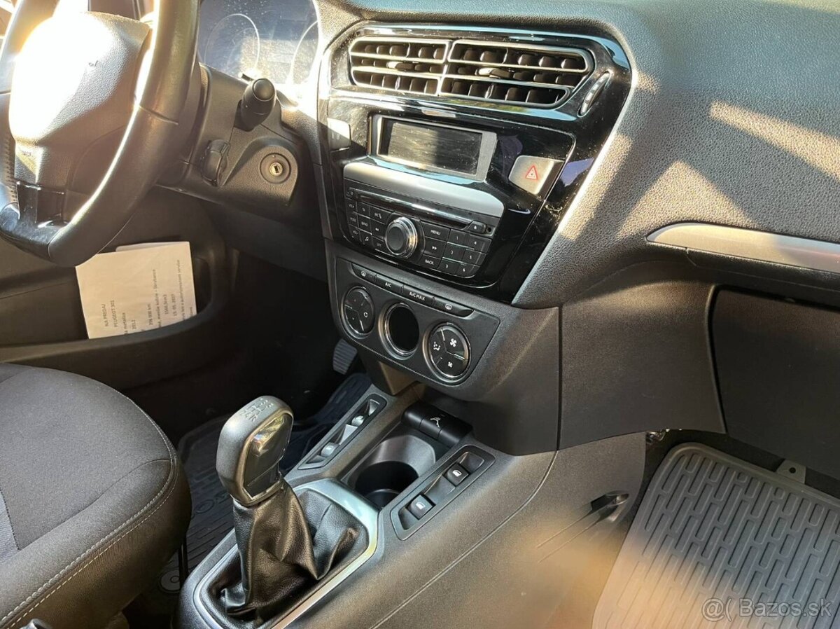 Peugeot 301 1.6 HDI - 17