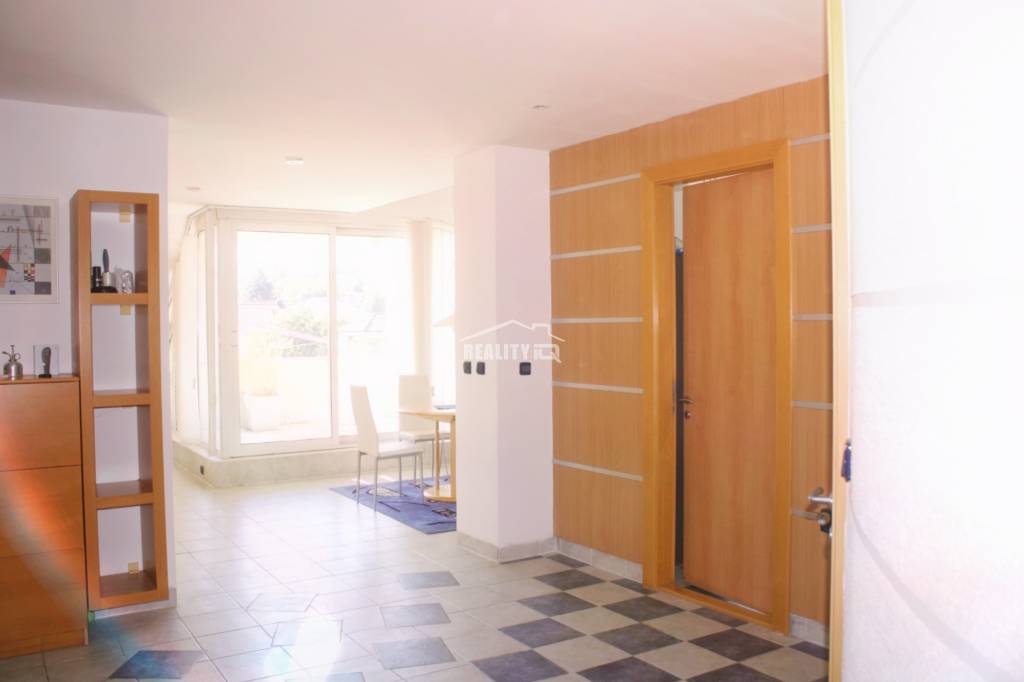 Exkluzívne na predaj 5-izbový byt 150 m2, Rajecké Teplice - - 17