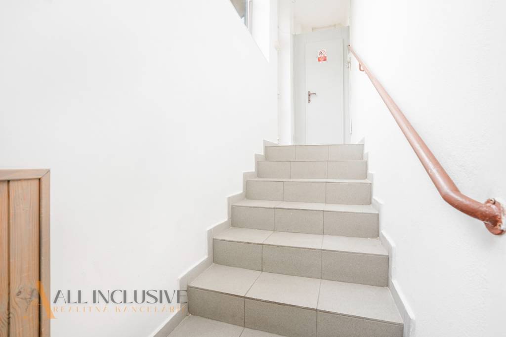 ALL INCLUSIVE I OBCHODNÝ PRIESTOR V CENTRE MESTA NA PREDAJ - 17