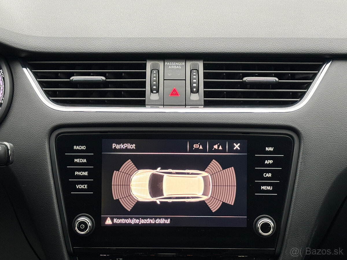 Škoda Octavia Combi 2.0 TDI Style DSG 4x4 EU6 - 17