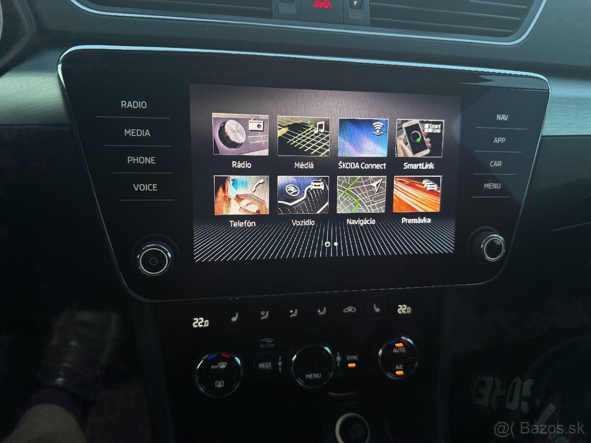 Škoda Superb Combi 2.0TDI - 17