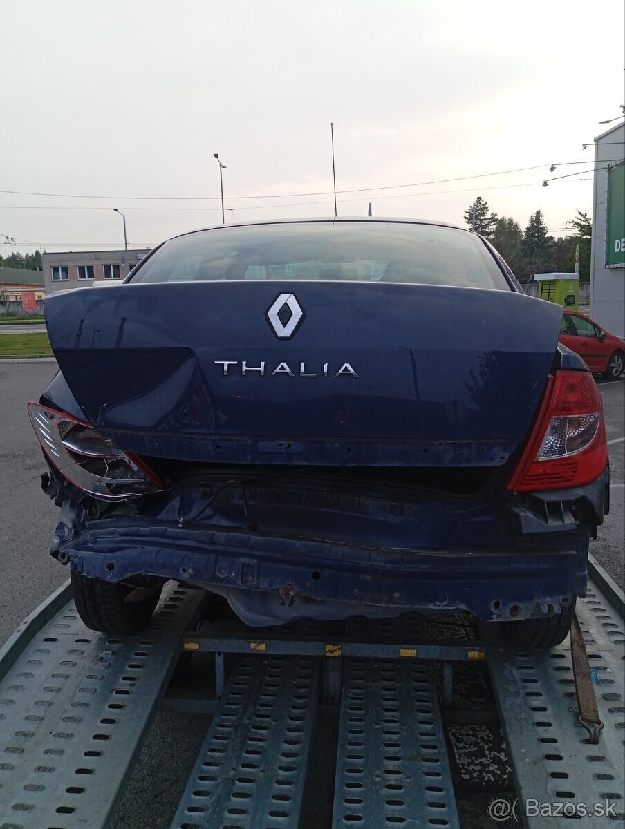 riadiaca jednotka centralu s kľúčom Renault Thália rok 2011 - 17