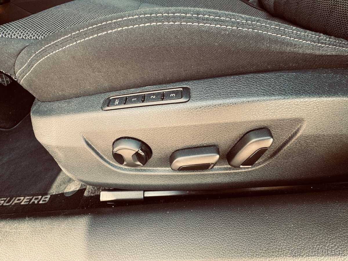 ✅ Skoda Superb 4x4 - 17