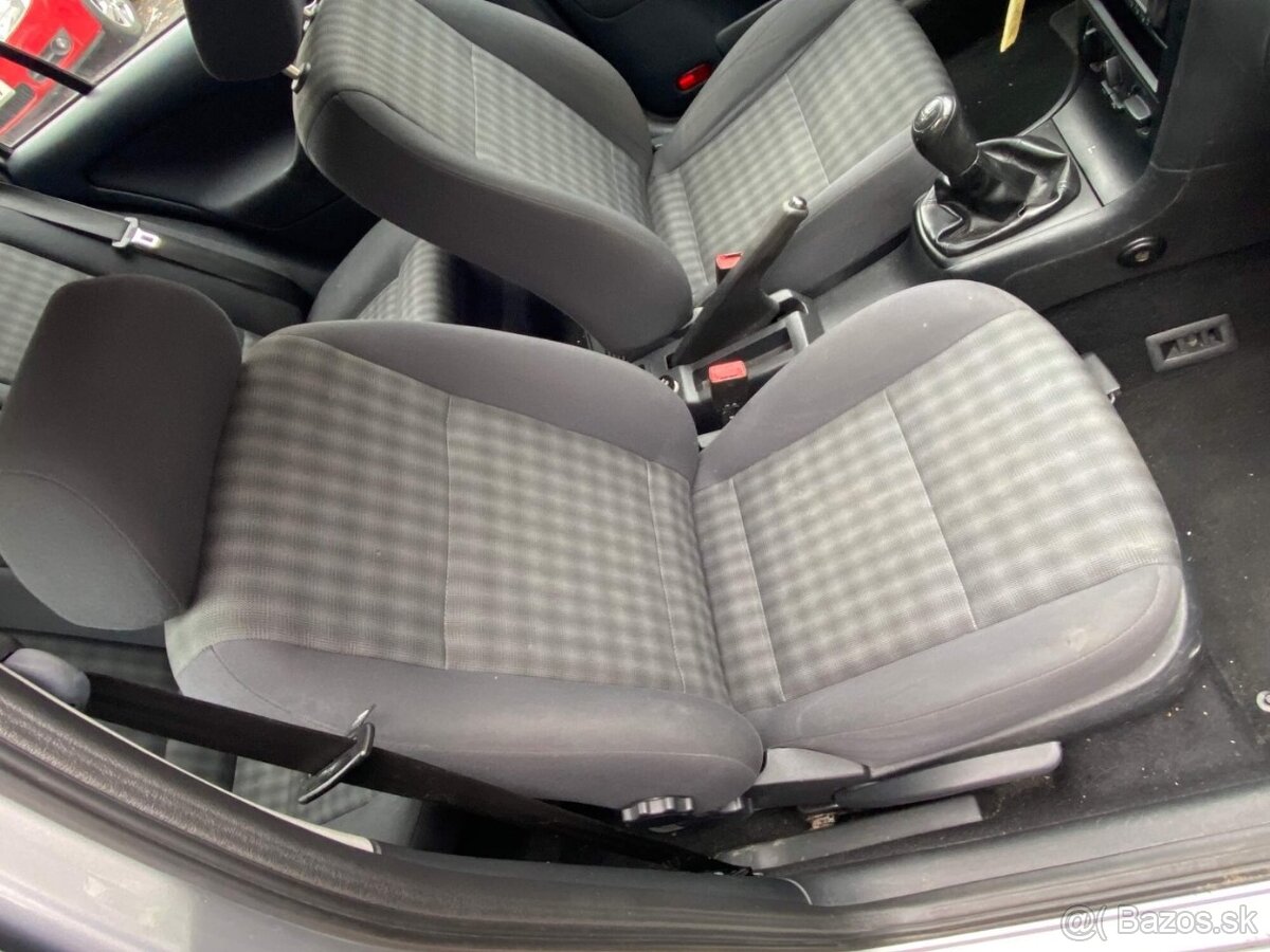 Škoda Octavia Combi 1.6i 75kW tempomat klimatizace 2008 ČR - 17