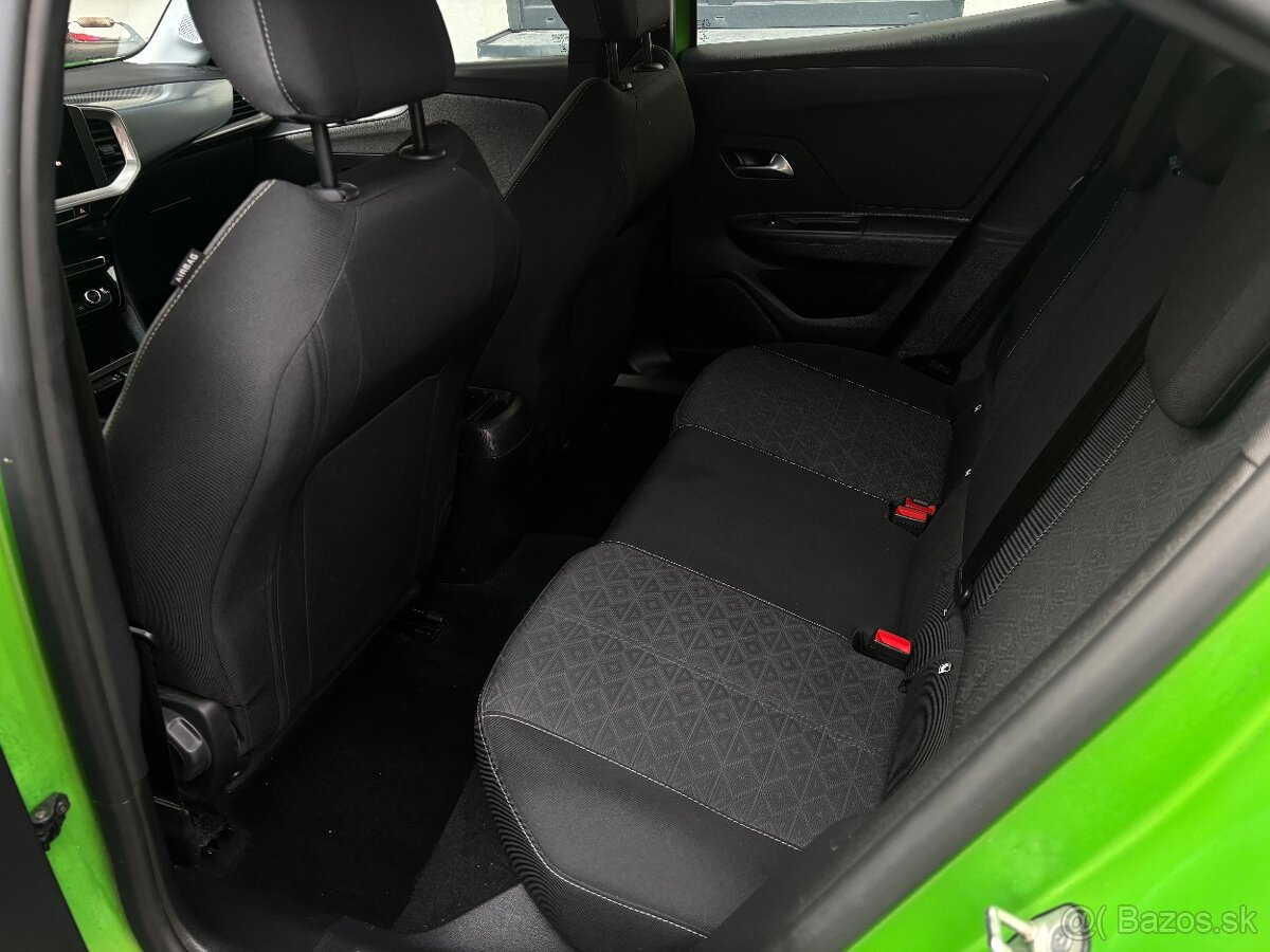 Opel mokka E elektricke 2022 100kw - 17