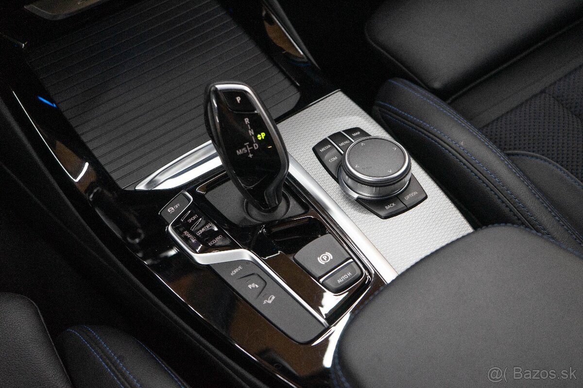 BMW X3 xDrive30e A/T - 17