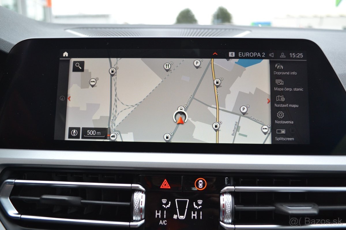 BMW Rad 3 Touring 330d X-Drive HEV - 17