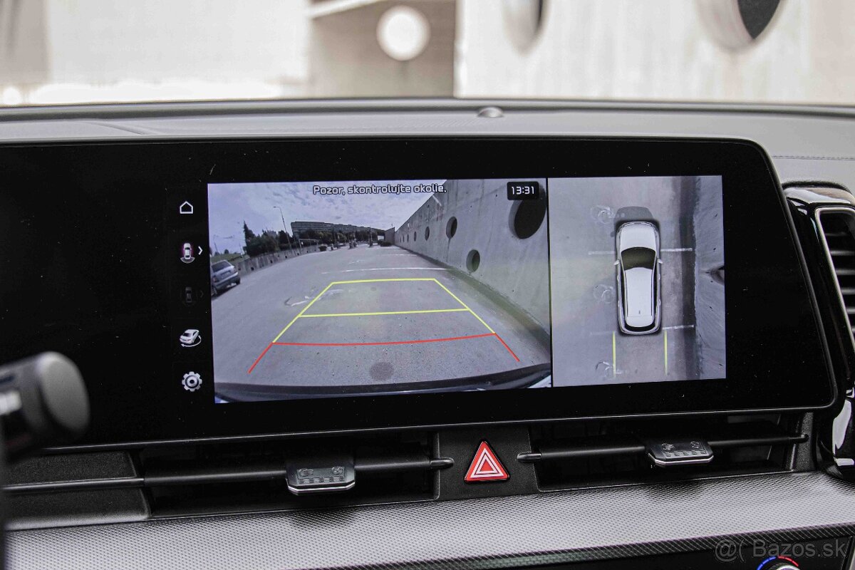 Kia Sportage 1.6 T-GDi Platinum A/T - 17