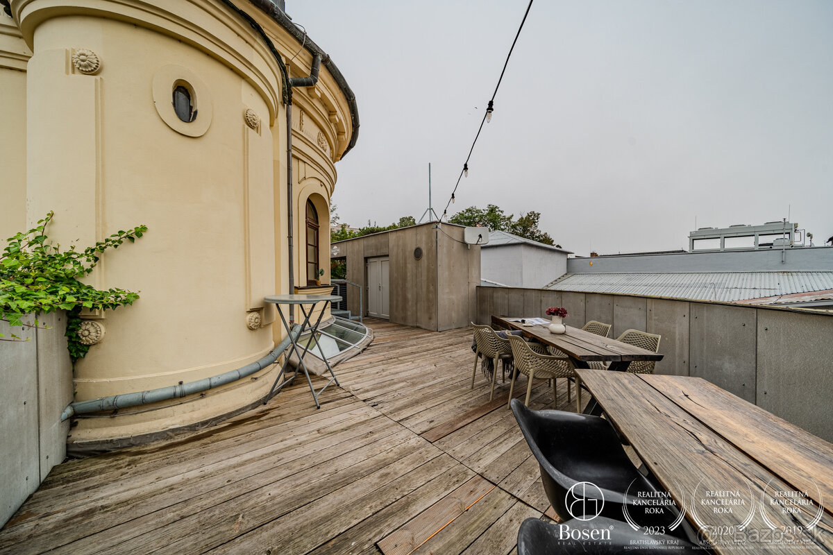 BOSEN | Na predaj historická budova Rotunda Spiegelsaal s re - 17