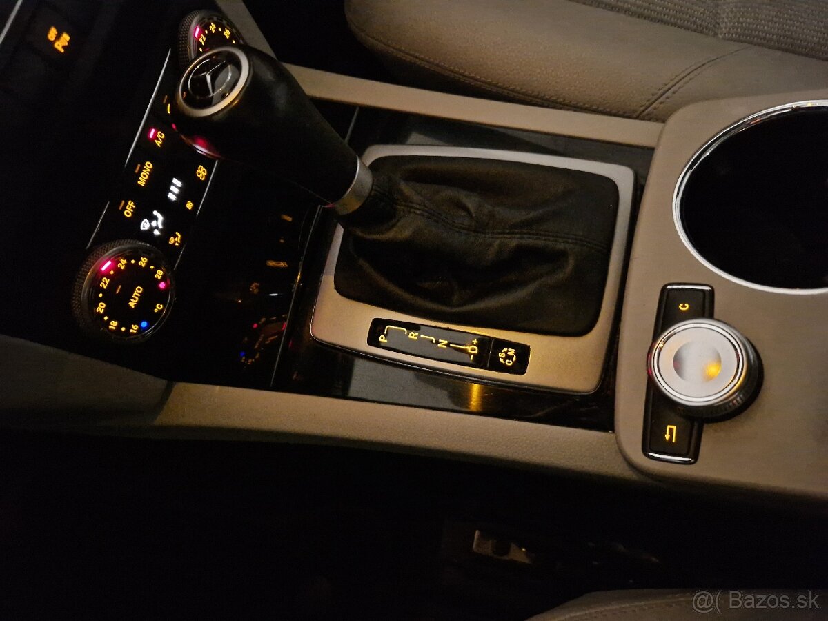 Mercedes-Benz GLK 250 CDI 4MATIC Auto Ťažné Koža - 17