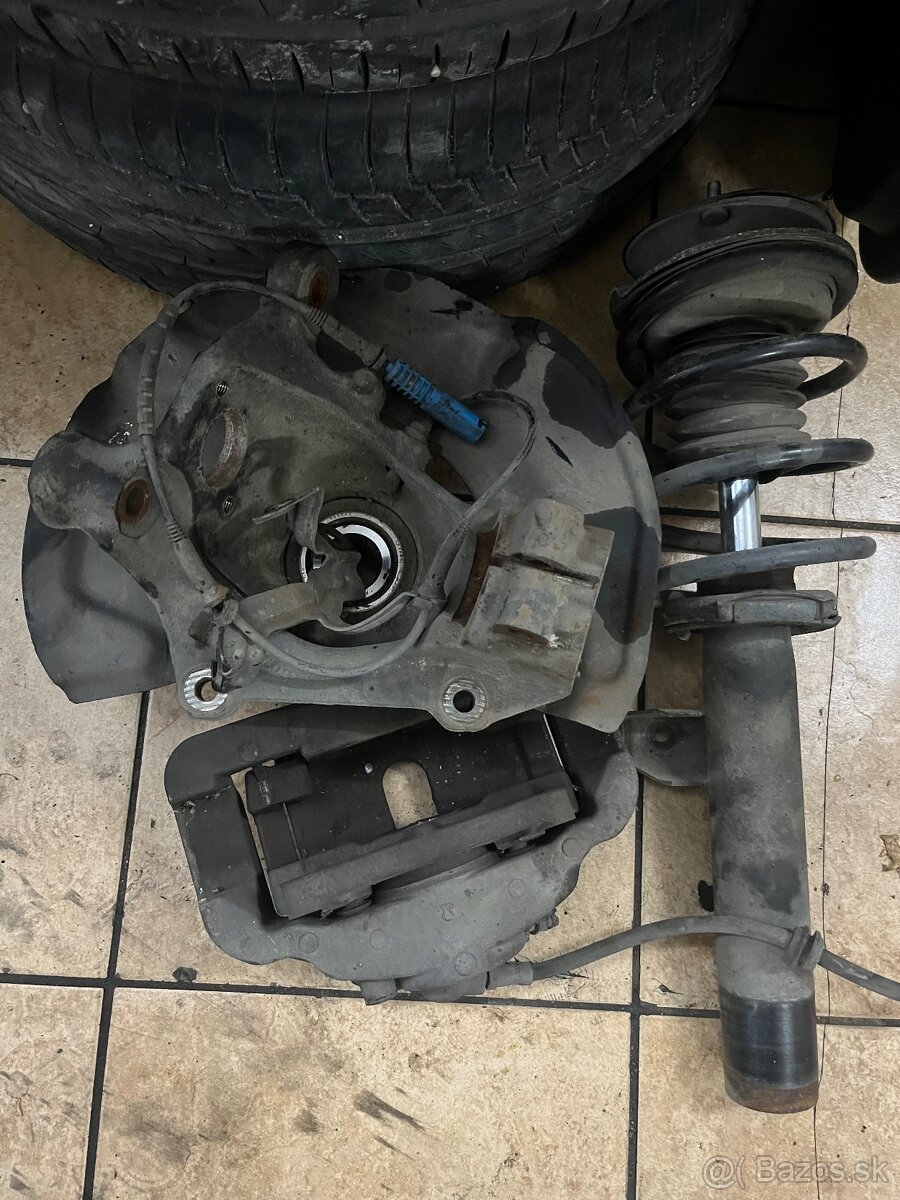 Rozpredám e61 530xd M57 automat - 17