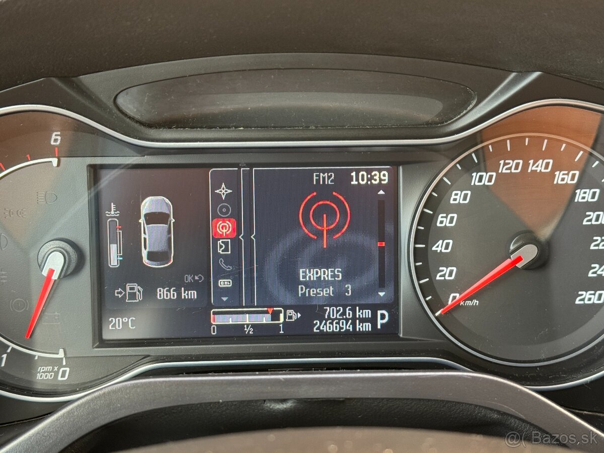 Ford S-Max 2.0 TDCi DPF Titanium A/T 7miest - 17