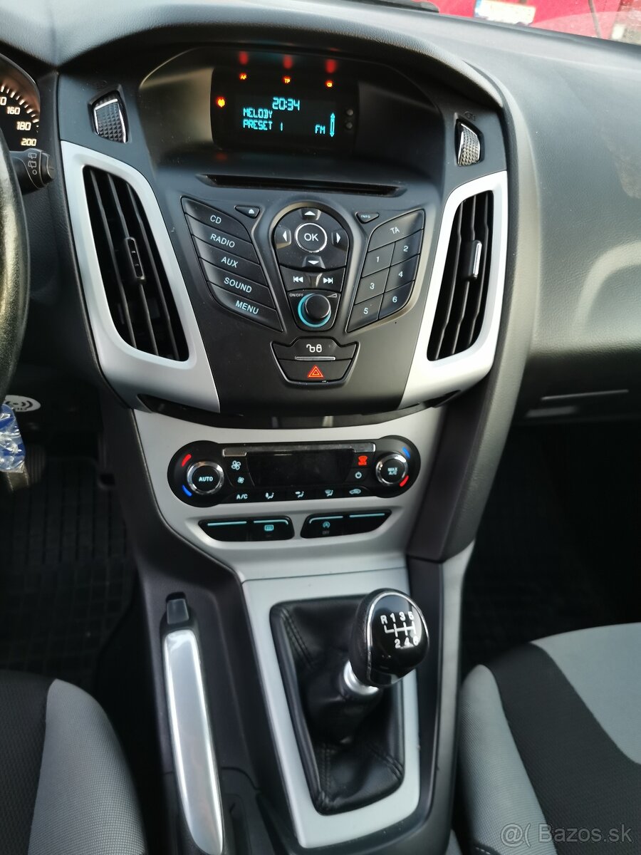 Ford Focus 1.0 EcoBoost 92kW, r.2013 - NOVÁ TK a EK do 2027 - 17