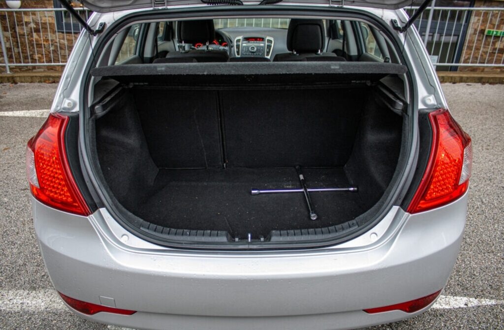 Kia Ceed 1.4 - 1. majiteľ - 17