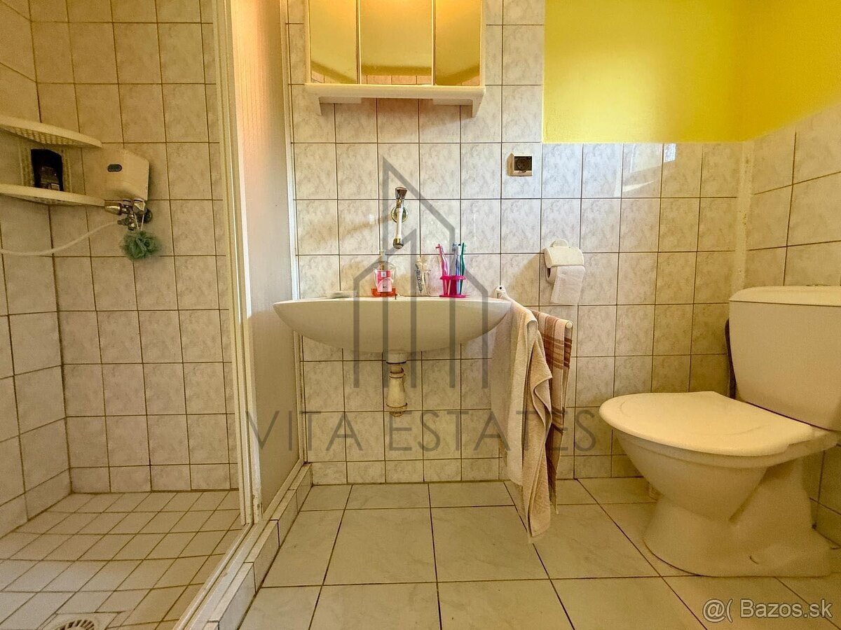 🏡 Na predaj chalupa v obci Podhradie - 17