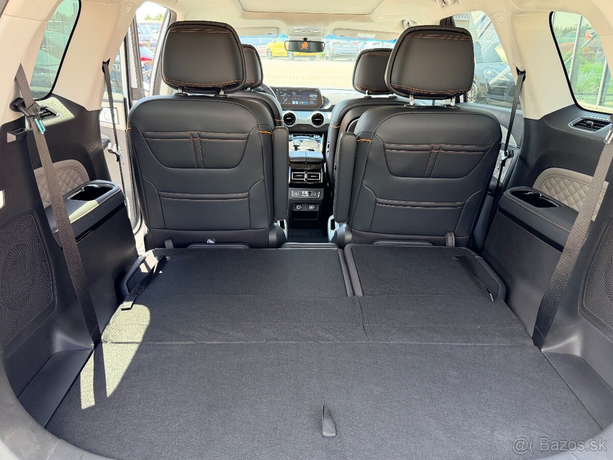Dongfeng Forthing U TOUR HEV Exclusive - 17