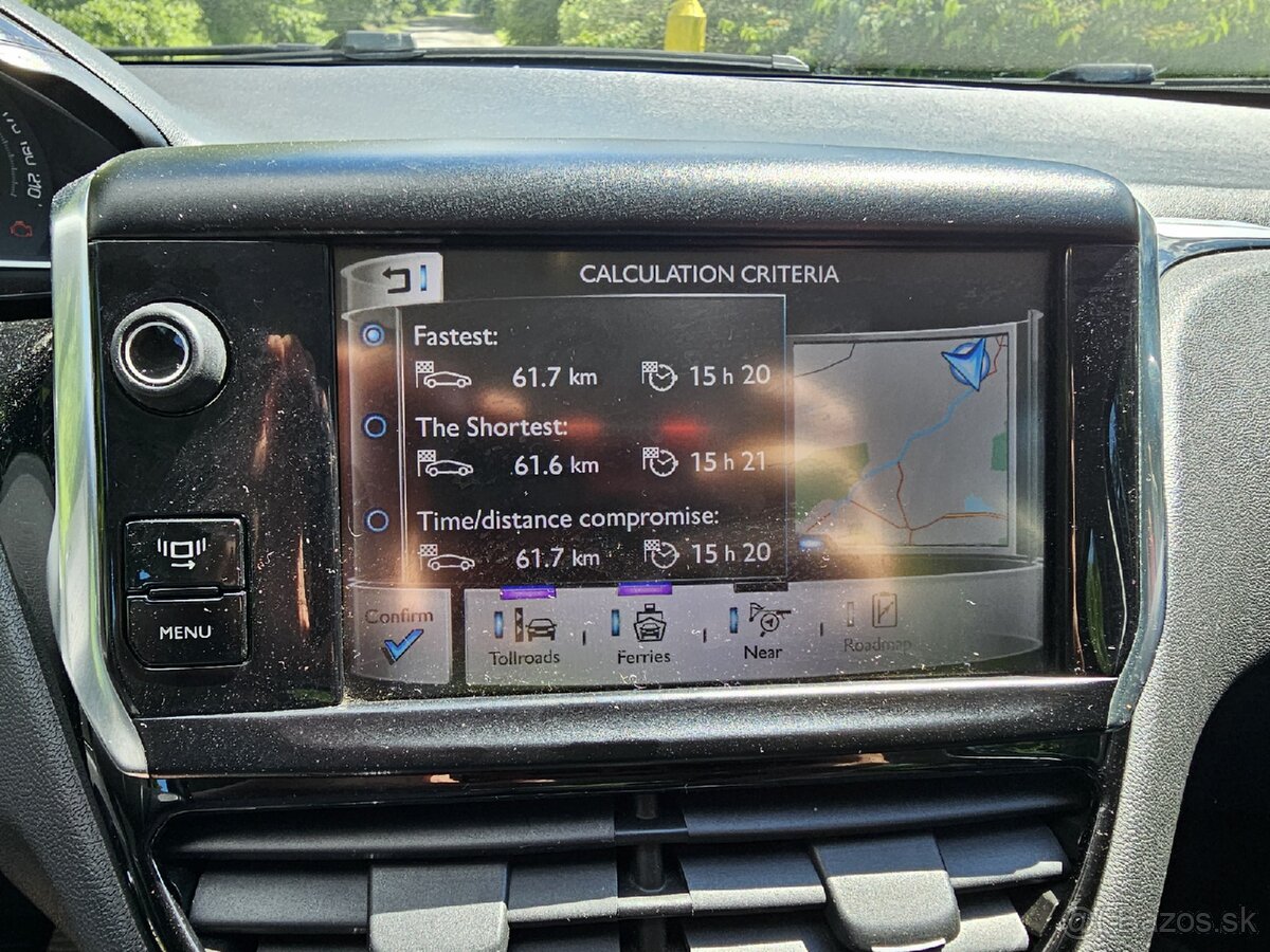 PEUGEOT 208 1.4 Vti Allure - 17