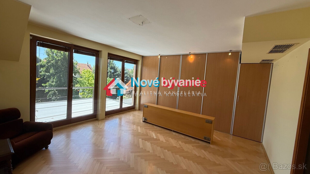 5 izb.RD, 4 terasy, dvojgaráž, krásna záhrada - SUPER CENA - 17