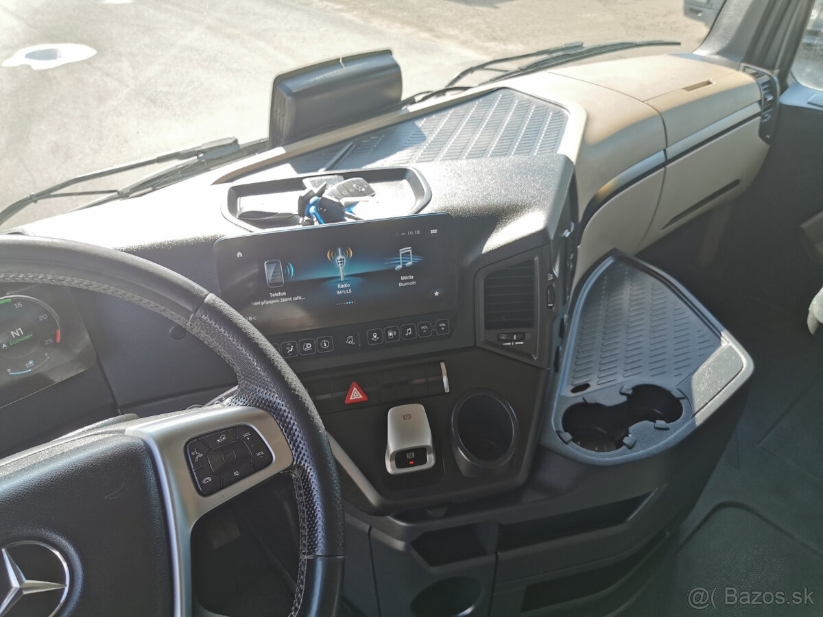 Prodám tahač MERCEDES-BENZ ACTROS 1848 E6 D jednokruh. hydr. - 17