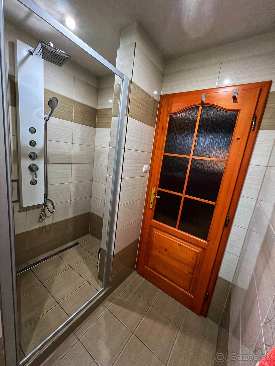 Krásny Rodinný dom Ivachnová - 17