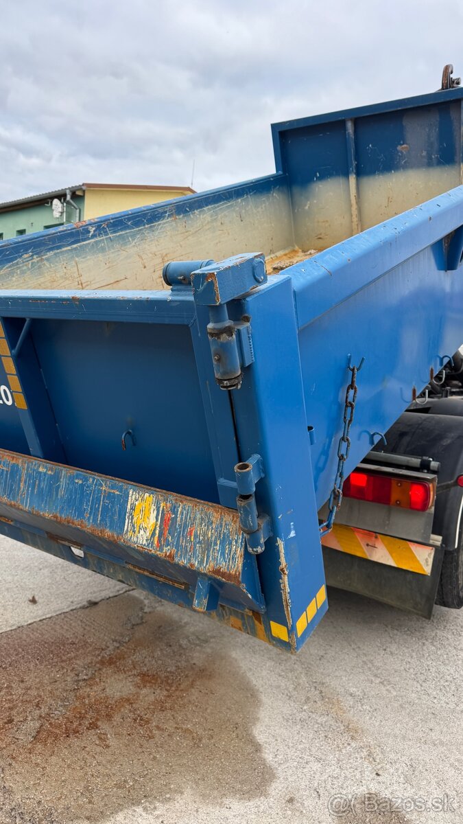 Scania R400 6x2 hakovy nosič konrajnerov SE - 17