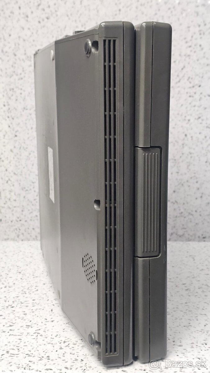 RETRO LAPTOP 》 TOSHIBA T3100 》HISTORICKÝ NOTEBOOK - 17