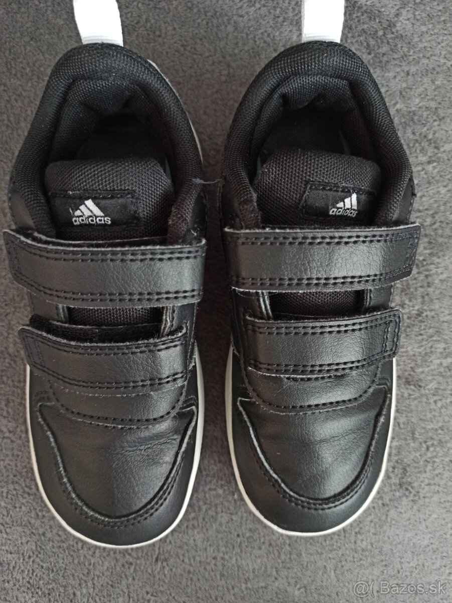 Tenisky Adidas 26,5 a 27,Nike 28,5 - 17