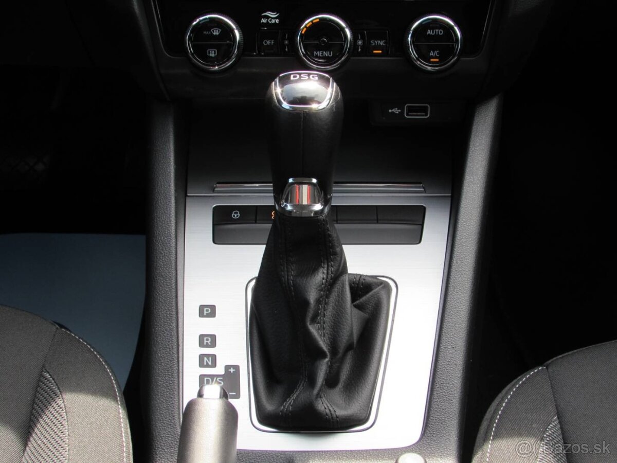 Škoda Octavia 2.0 TSI Ambition DSG - 17