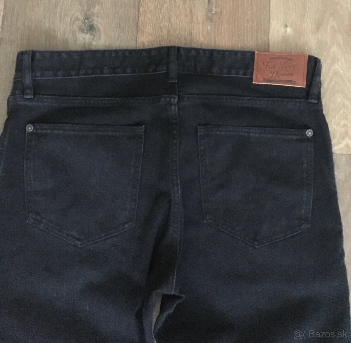 Pánske veci: topánky, mikina, tričká, kraťasy, rifle - 17