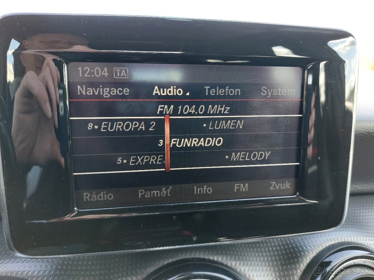 Mercedes-Benz A trieda 180 CDI BlueEFFICIENCY A/T - 17