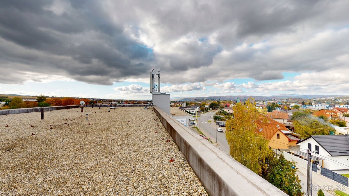 PODNIKATEĽSKÝ AREÁL, PREŠOV - 17