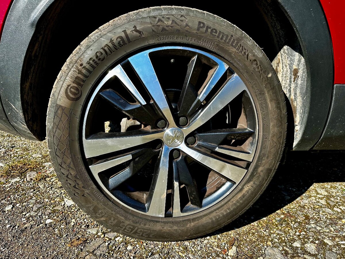 Predám Peugeot 3008 1.6blueHDI automat 2017 - 17