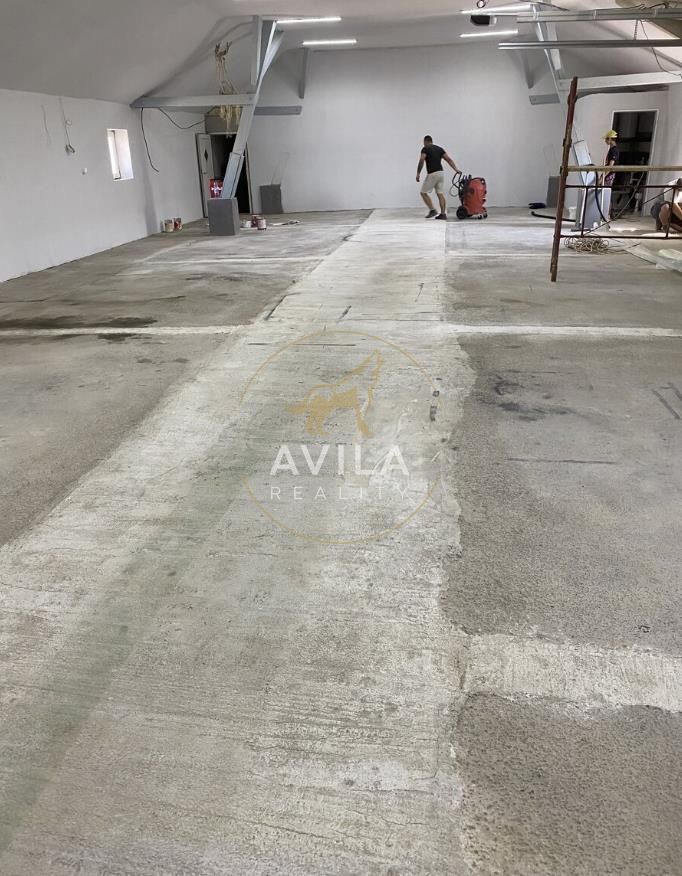 NA PREDAJ: priemyselný areál 3000m2 - Hrnčiarovce nad Parnou - 17