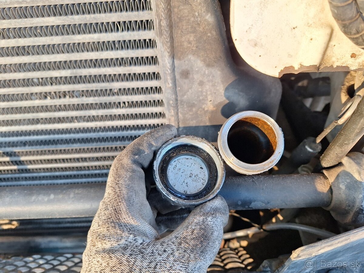 IVECO MP 260 E 34 H 6X4 - 17