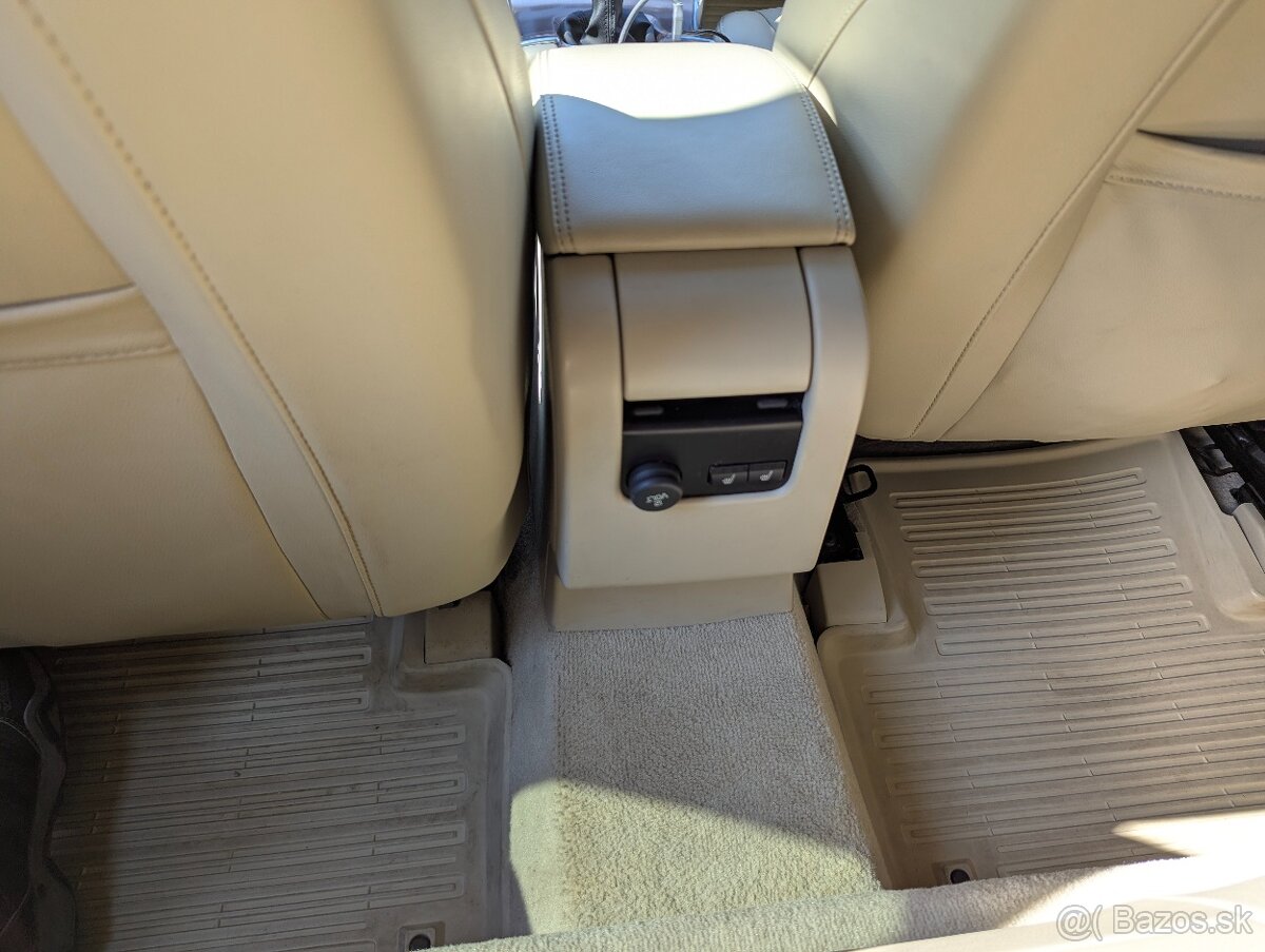 Volvo XC60 D4 SUMMUM POLESTAR AWD - (2.4L 5-valec) - 17