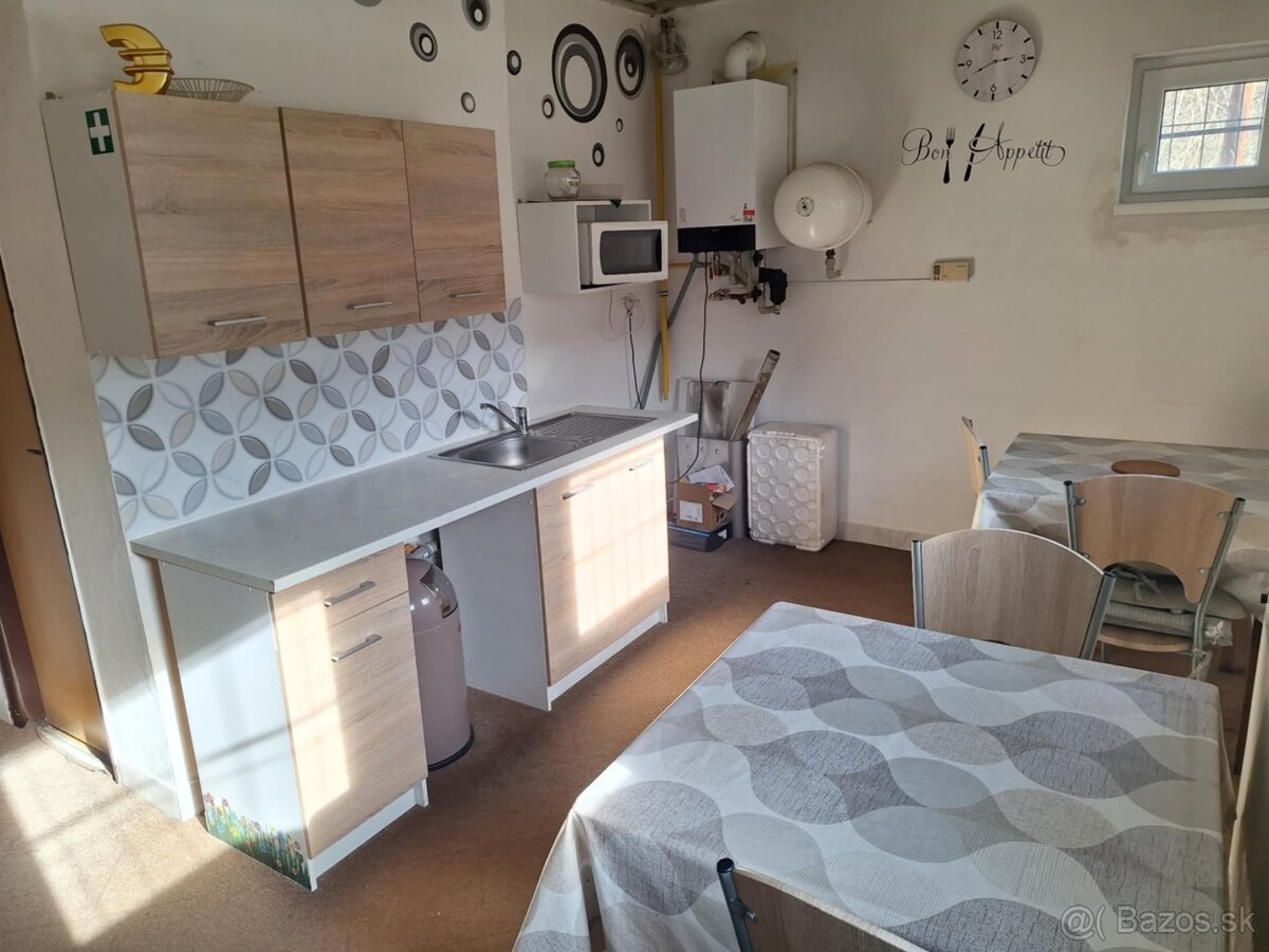 Predaj budovy vhodnej na sklad, obchod, výrobu-Znížená cena - 17