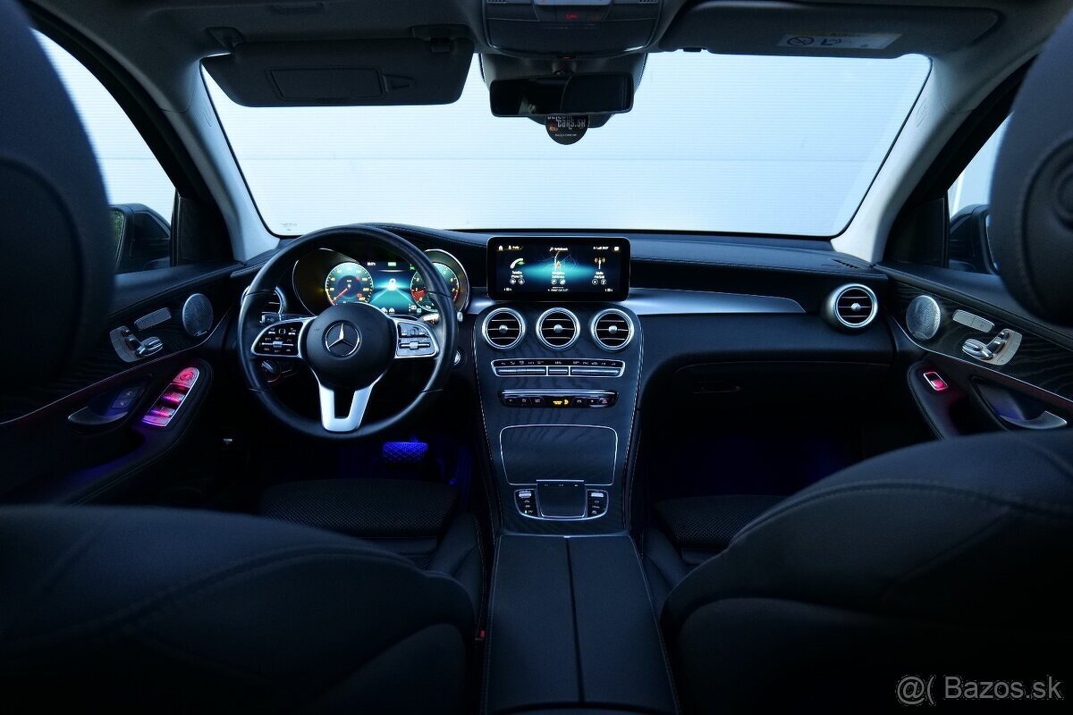 Mercedes GLC 200 SPORT benzin 4matic pano burmester multibea - 17