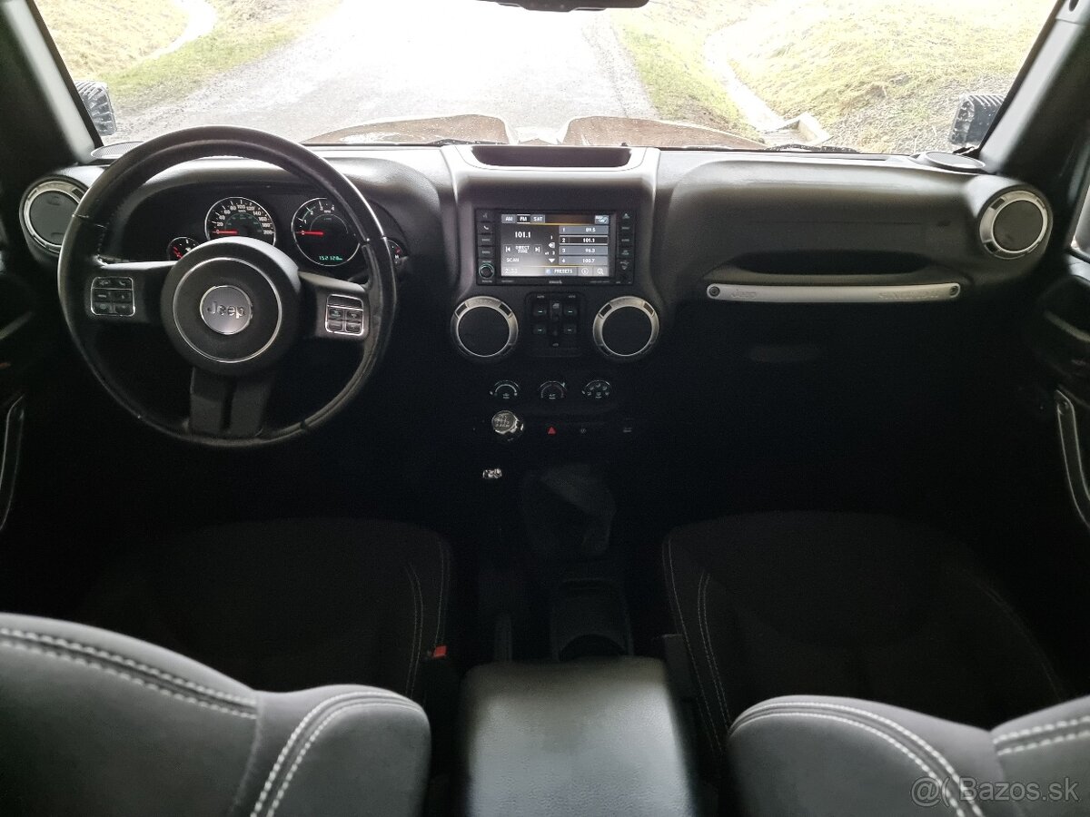 Jeep Wrangler, 3,6L V6 MAUÁL CUSTOM BLACK - 17