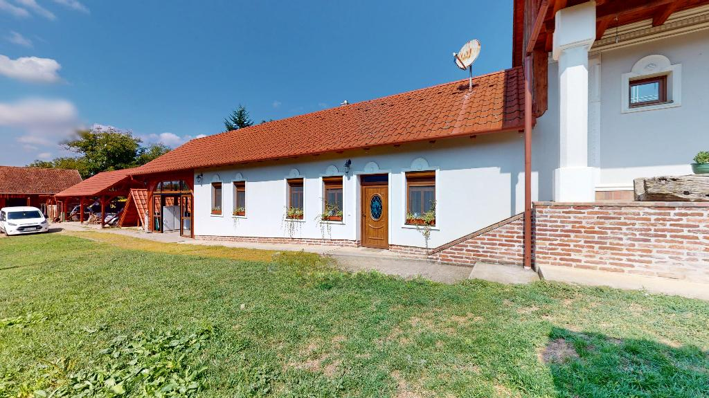 Ponúkam na predaj rodinný dom v obci Bódvarákó - 17