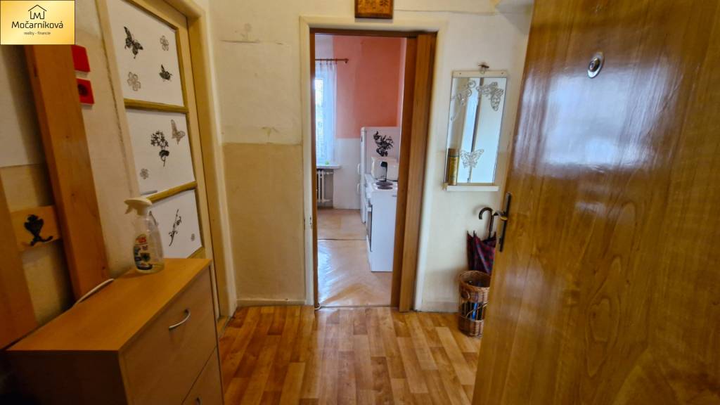 Na predaj: 2-izbový 71m2 byt v Púchove. - 17