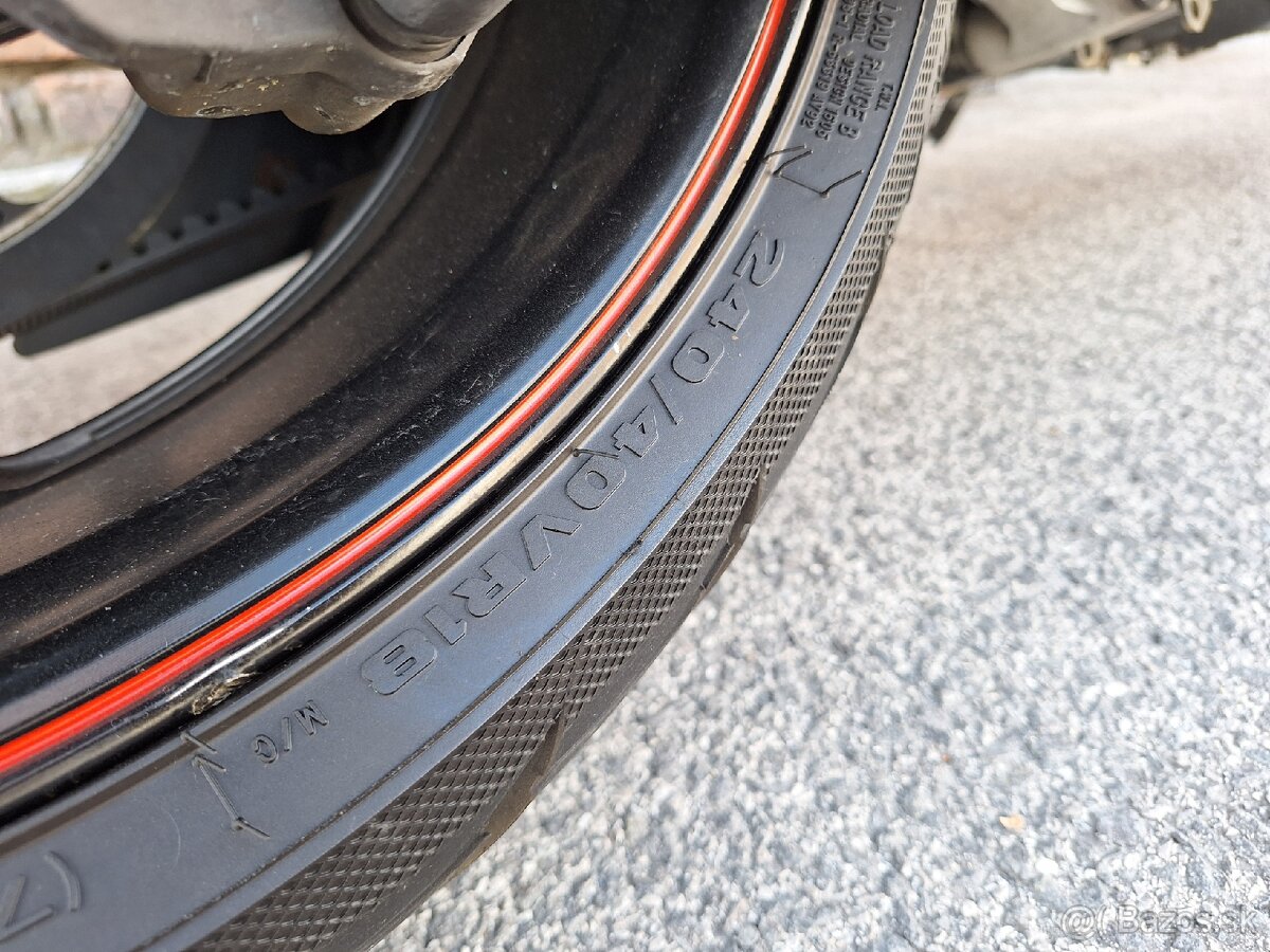 Yamaha XVS 1300 Stryker - 17