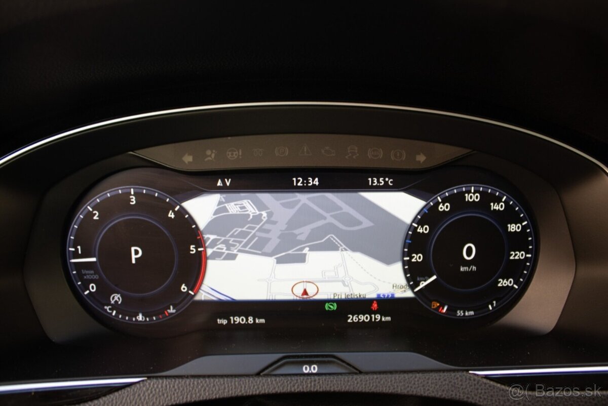 Volkswagen Passat Variant R-Line - 17