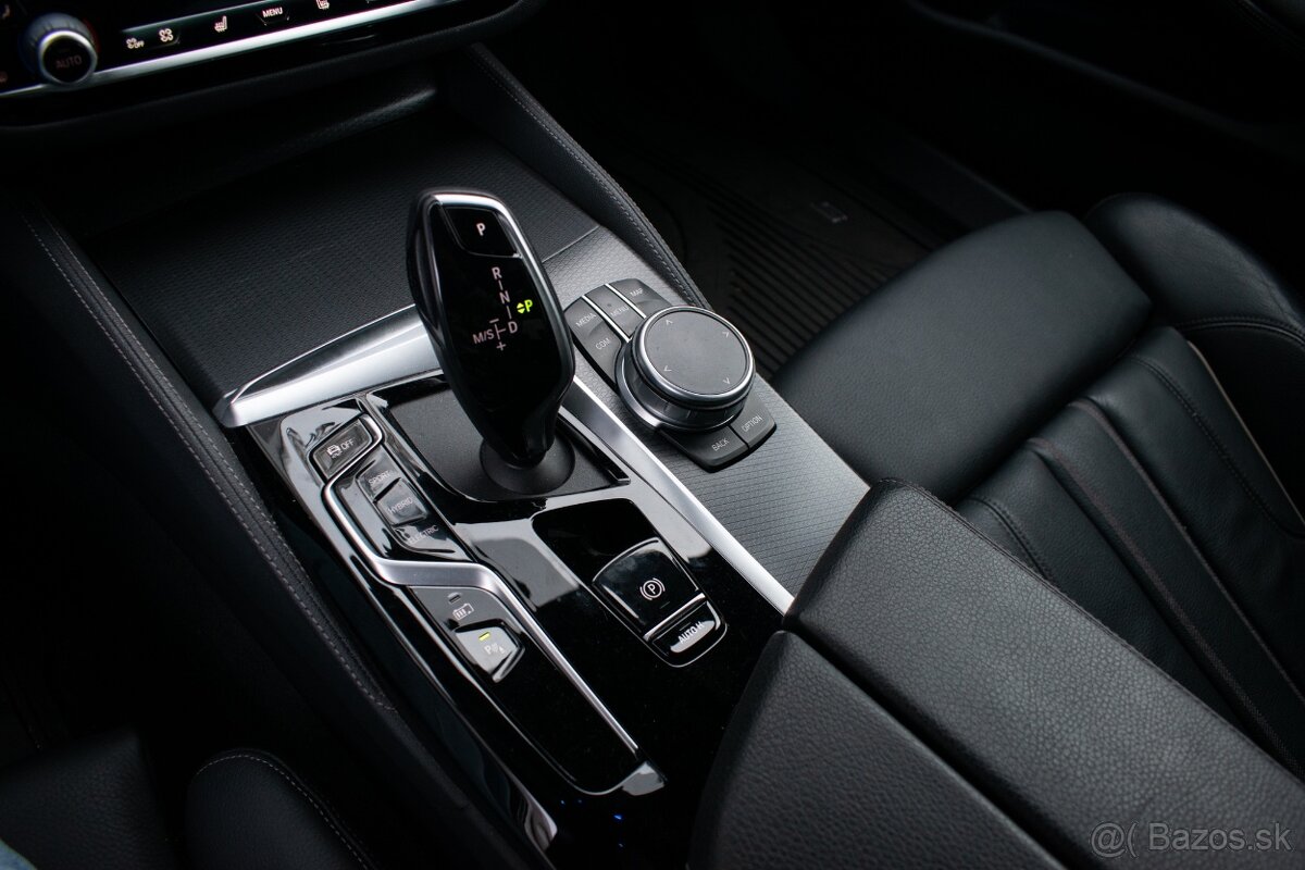 BMW Rad 5 530e xDrive M Paket - 17